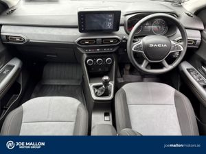 Dacia Sandero Stepway TCe 90 Stepway Extreme - Image 4