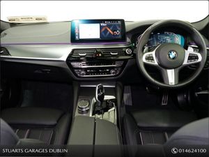 BMW 5 Series Great Spec 520D Touring  Alpine Whit - Image 4