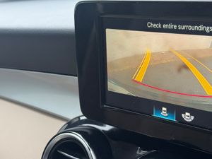 Mercedes-Benz GLC 2021 - Image 3
