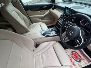 Mercedes-Benz GLC 2021 - Image 4