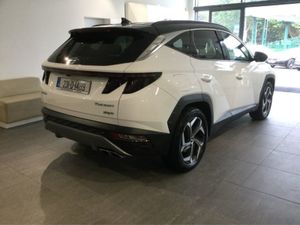 Hyundai Tucson Executive Plus Plug IN Hybrid - Image 2