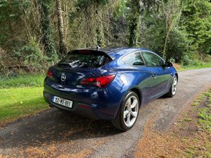 152 Opel Astra GTC, Taxed & NCT until Decemeber! - Image 3