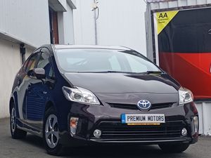 Toyota prius - Image 2
