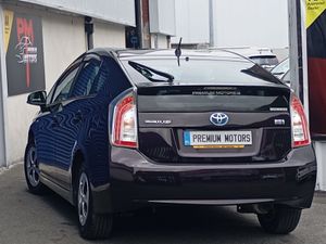 Toyota prius - Image 3