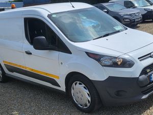 Ford Transit Connect LWB - Image 2