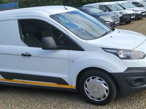 161 Ford Transit connect swb - Image 3