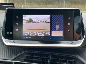 Peugeot 208 Allure Premium Ev - Image 3