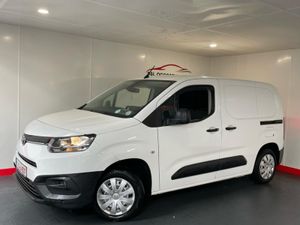 Toyota Proace CITY P 1.5 75HP GX SW SWB 3DR - Image 2