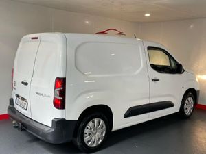 Toyota Proace CITY P 1.5 75HP GX SW SWB 3DR - Image 4