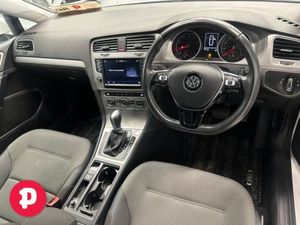 Volkswagen Golf TSI Comfortline Estate - Straight - Image 2