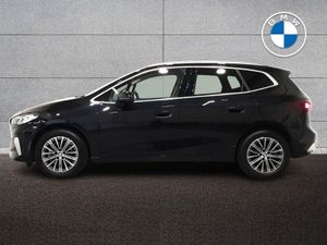 BMW 2 Series Active Tourer 218d Luxury Active Tou - Image 3