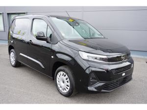 Opel Combo Sportive 1.5 D-turbo - Image 2