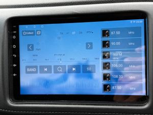 2015 Honda vezel auto Hybrid, Full specs Leather - Image 4