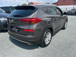 191 HYUNDAI TUCSON 1.6 COMFORT PLUS AS NEW - Image 3