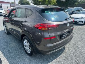 191 HYUNDAI TUCSON 1.6 COMFORT PLUS AS NEW - Image 4