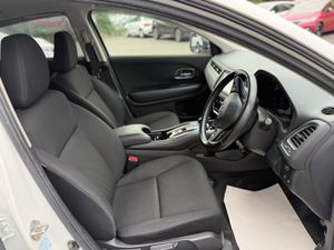 2016 Honda vezel 1.5 hybrid auto, 60k Miles only - Image 3