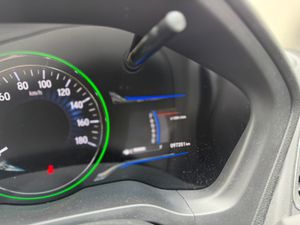 2016 Honda vezel 1.5 hybrid auto, 60k Miles only - Image 4