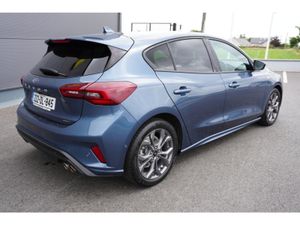 Ford Focus St-line 1.0t 125PS Petrol - Image 3