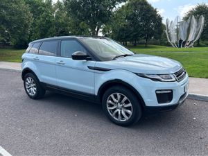 Land Rover Range Rover Evoque 2.0 ED4 SE TECH 2WD - Image 2