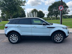 Land Rover Range Rover Evoque 2.0 ED4 SE TECH 2WD - Image 3