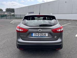 Nissan QASHQAI 1.5 Dci  SV Model  Nationwide Warr - Image 4