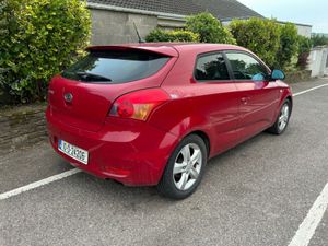 Kia ProCeed TRADE SALE €2950 PRO CEE'D 1.4 TX 3DR - Image 4