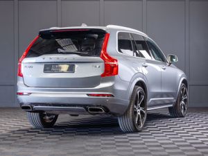 172 Volvo XC90 T8 R-design Pro 7 Seater - Image 3