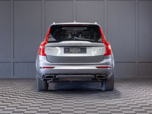 172 Volvo XC90 T8 R-design Pro 7 Seater - Image 4