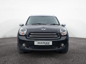 Mini Cooper D Crossover Automatic - Image 2