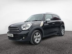 Mini Cooper D Crossover Automatic - Image 3