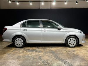 Toyota Corolla 1.5 HYBRID AUTOMATIC - SALOON - Image 3