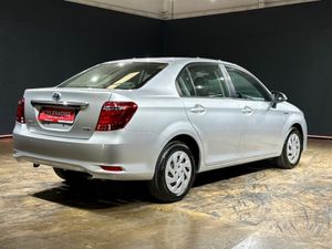 Toyota Corolla 1.5 HYBRID AUTOMATIC - SALOON - Image 4