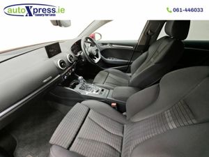Audi A3 30TFSI SPORT Automatic, Reversing camera - Image 4