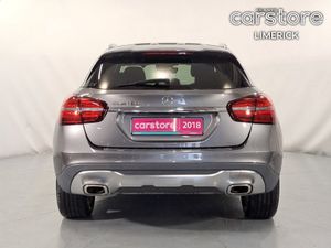 Mercedes-Benz GLA 180 Auto 1.6 PET - Image 4