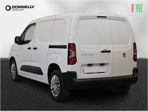 Peugeot Partner Standard Diesel Professional Premi - Image 3