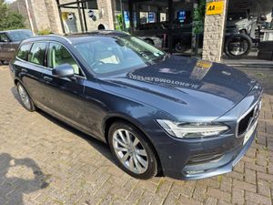 2021 VOLVO V90 D4 AUTO MOMENTUM. - Image 4