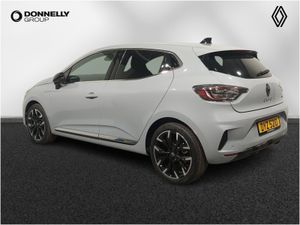Renault Clio Hatchback Techno - Image 3
