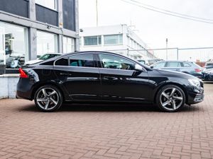Volvo S60 2.0D4 R-DESIGN DELUXE 4DR SALOON AUTOMAT - Image 2