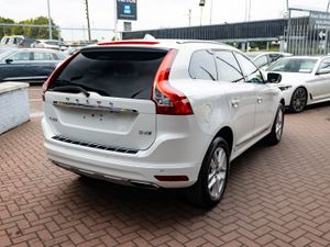 VOLVO XC60 2.0D4 SE LUXURY DELUXE 5DR ESTATE AUTO - Image 3