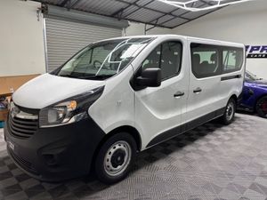 2016 VAUXHALL VIVARO 9 SEATER - Image 2