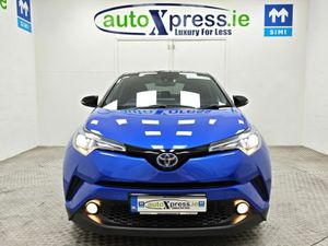Toyota C-HR Hybrid Luna Sport Automatic, Reversing - Image 3