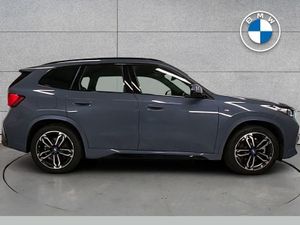 BMW iX1 Xdrive30 M Sport - Image 3