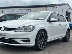 Volkswagen Golf 1.6 TDI SE Bluemotion 115PS 5DR - Image 2
