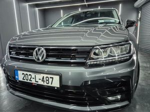 Volkswagen Tiguan R-line Auto 150HP BLK Edition - Image 4