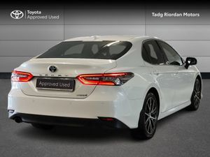 Toyota Camry PLATINUM EDITION 4 4DR AUTO - Image 2