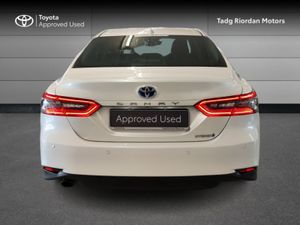 Toyota Camry PLATINUM EDITION 4 4DR AUTO - Image 4