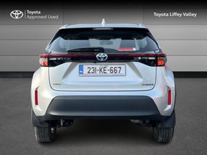 Toyota Yaris YARIS CROSS LUNA AUTO - Image 4