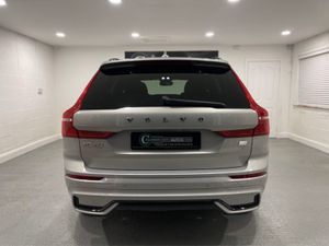 Volvo XC60 R-design T6 Rcharg A Recharge AWD 350B - Image 3