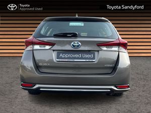 Toyota Auris 1.8 HYBRID LUNA TOURING SPORT/ESTATE - Image 4