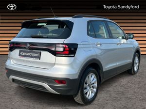 Volkswagen T-Cross LIFE 1.0 TSI MANUAL // CLIMATE - Image 2